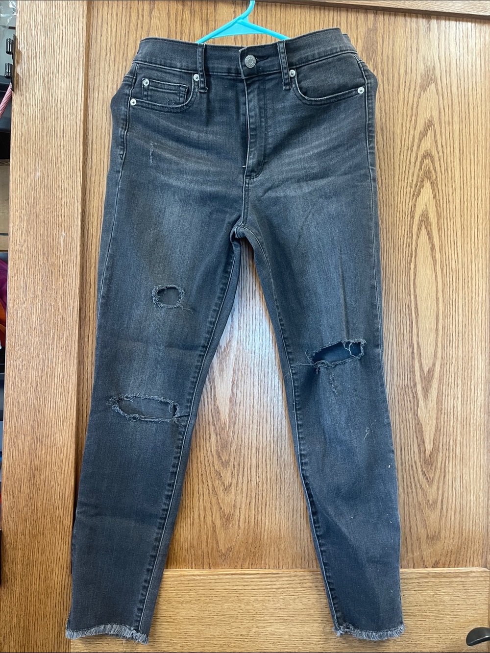 GAP Black Washed Skinny Jeans with Knee Distress
